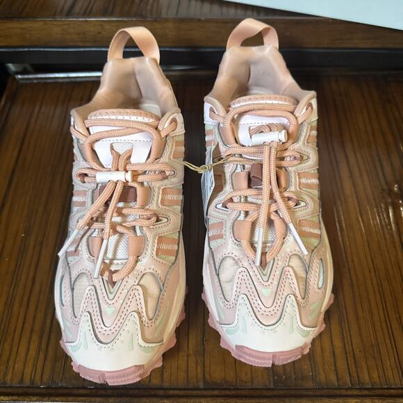 New Adidas Hyperturf Adventure Size 5 Men 6 Women Shoes Pink Butterfly Sneaker main image 8
